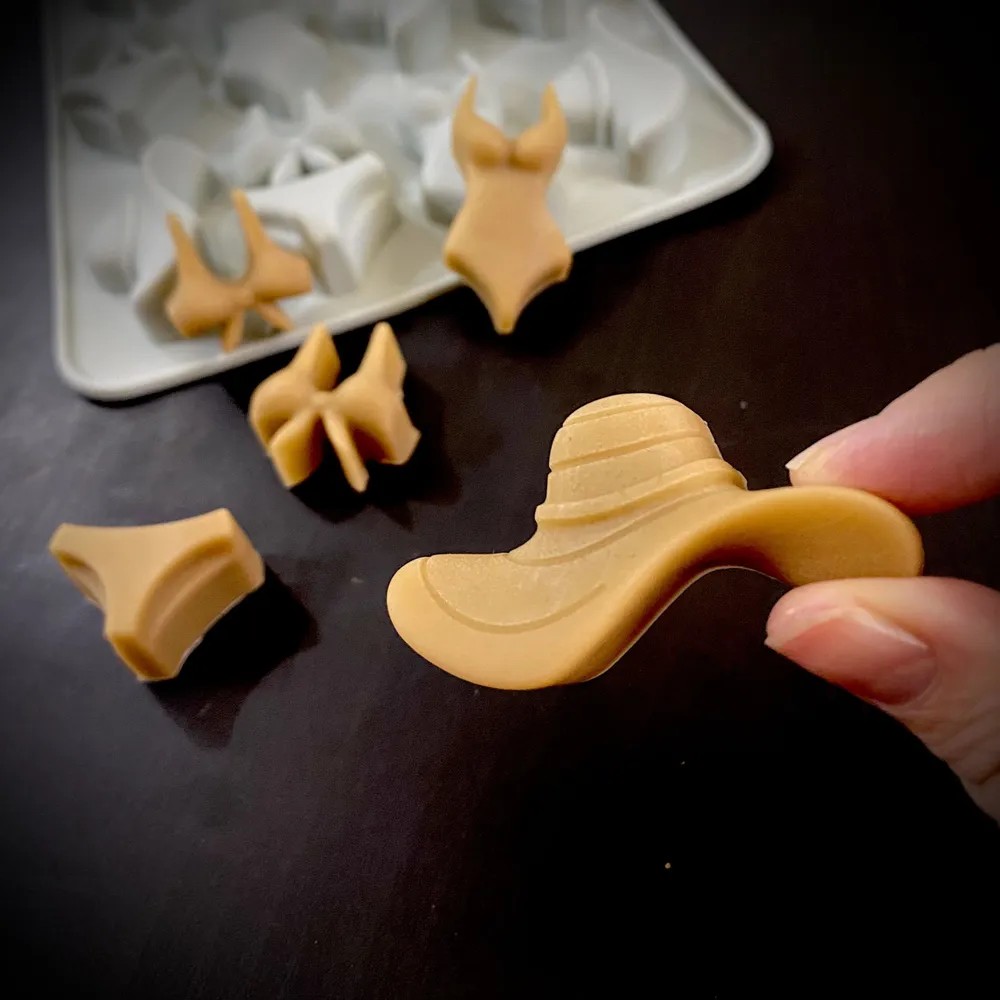 قالب سيليكون بتصميم بيكيني صيف - مراجعة Melt Pour Soap Base وسعره