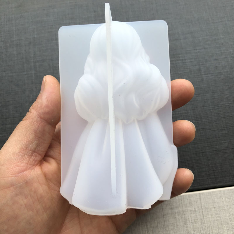 ثلاثية الأبعاد لطيف الأميرة سي - مراجعة Melt Pour Soap Base وسعره