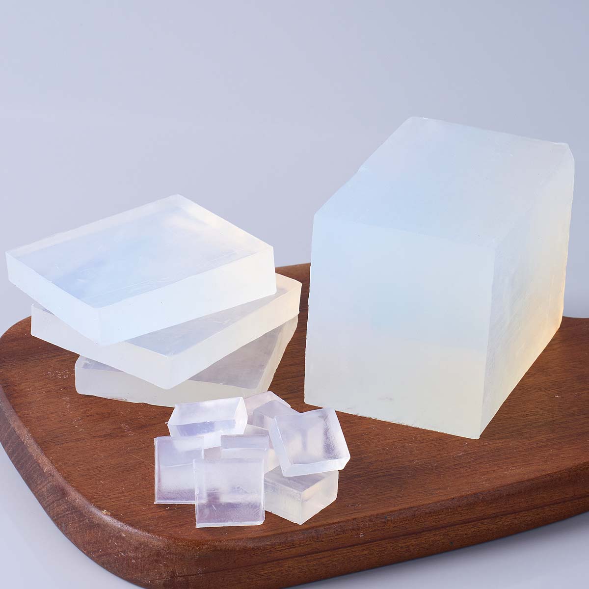 1000 جرام صندوق واضح الأبيض ال - مراجعة Soap Making Books وسعره